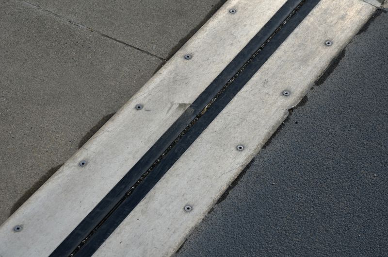 Broken Curb Repair Cost — Cost of Broken Curb Repair