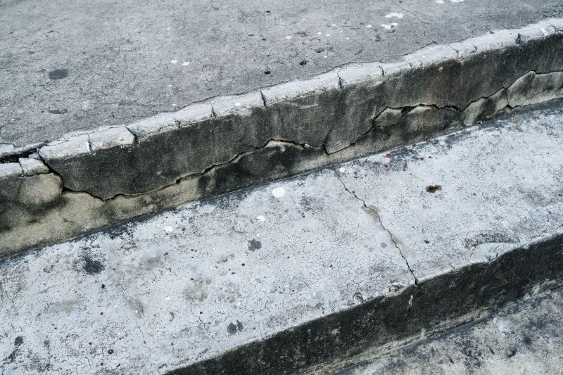 Broken Curb Repair Cost — Cost of Broken Curb Repair