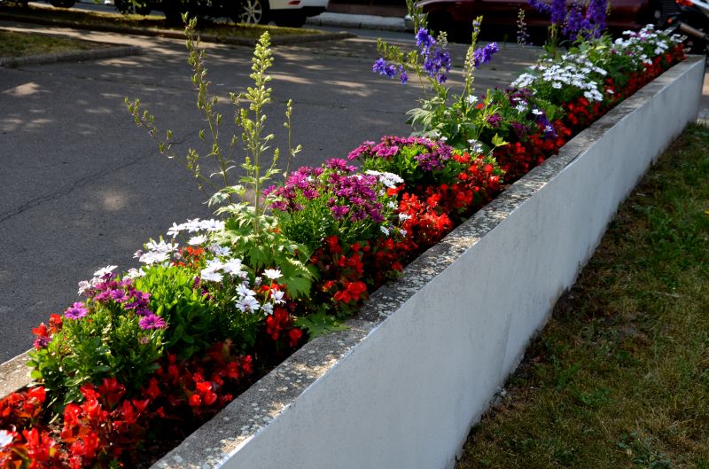 Flowerbed Curbing Installation